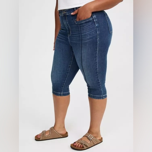Torrid High Rise Capri Jeans Sz 14 Cropped Capris - Picture 3 of 8